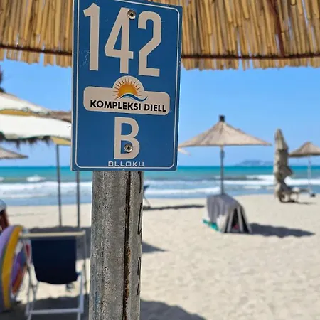 Oasis Willa Golem (Tirana)