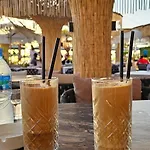 Oasis Вилла Голем