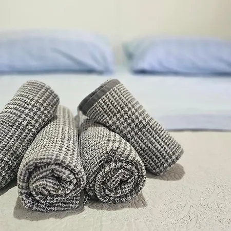 Villa Oasis Golem (Tirana)