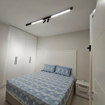 Oasis Villa Golem (Tirana)